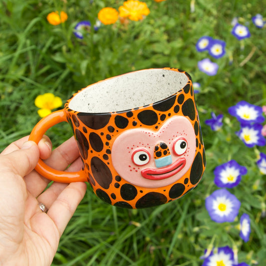 Spotted mug, 360ml