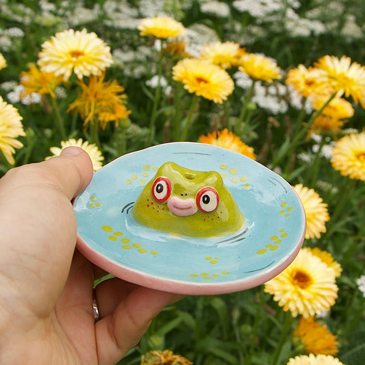 Incense and jewelry holder "Frog in the Pond"