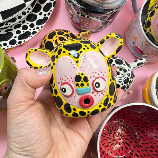 “Smoking Head” cone incense holder